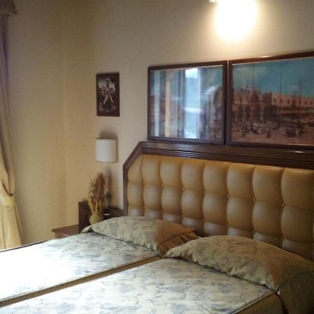 Chiara E Benedetta Villa Degli Ulivi Orvieto Room photo