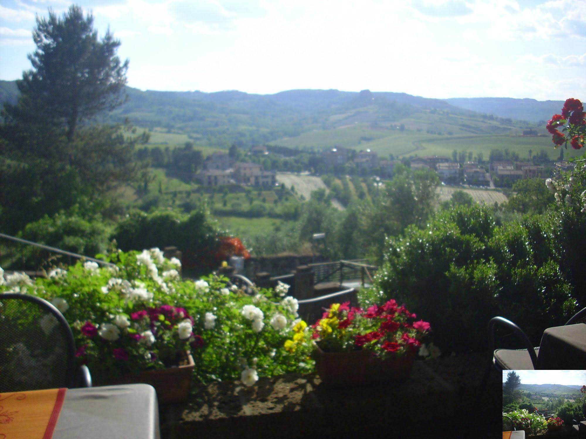 Chiara E Benedetta Villa Degli Ulivi Orvieto Exterior photo